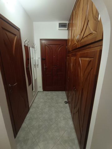Kiadó téglalakás, albérlet, Debrecenben, Derék utcában