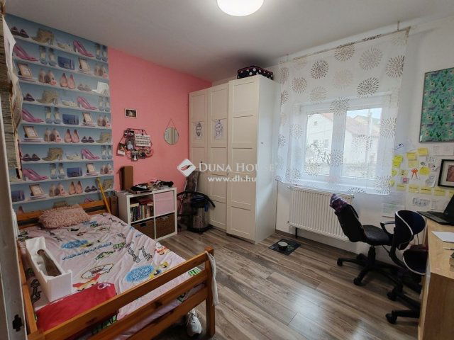 Eladó családi ház, Budapesten, XXI. kerületben 115 M Ft