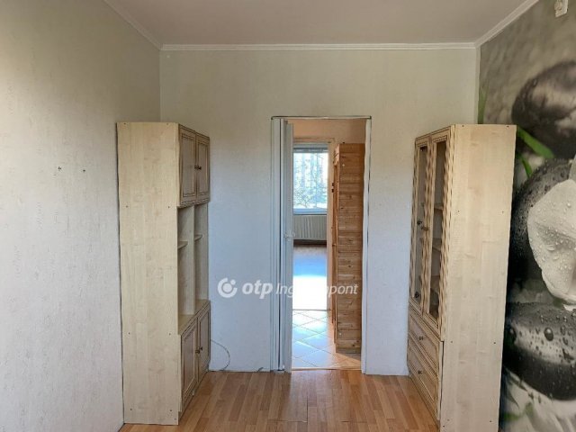 Eladó téglalakás, Budapesten, X. kerületben 64.9 M Ft, 3 szobás