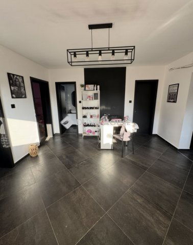 Eladó családi ház, Újrónafőn 49.9 M Ft, 3 szobás