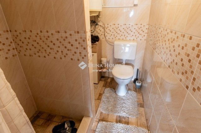 Eladó családi ház, Budapesten, XVIII. kerületben 84.8 M Ft