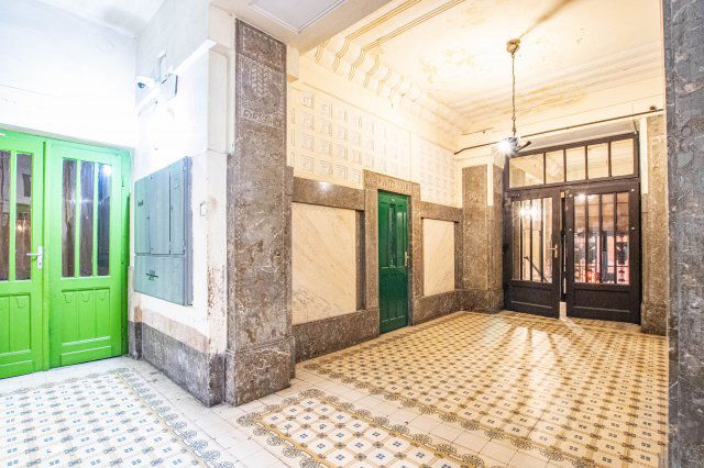 Eladó téglalakás, Budapesten, VIII. kerületben, Mária utcában