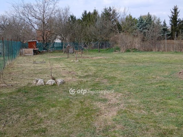 Eladó telek, Martonvásáron 39.9 M Ft / költözzbe.hu