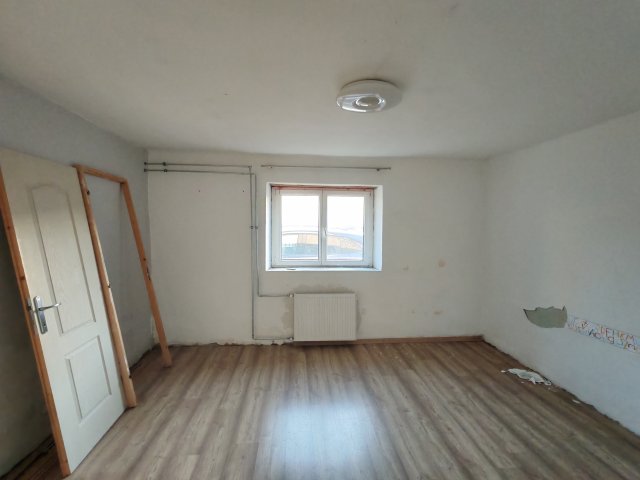 Eladó családi ház, Szegeden, Álmos közben 47.5 M Ft, 2+2 szobás