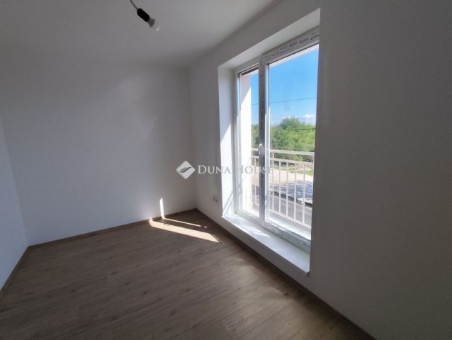 Eladó családi ház, Budapesten, XVIII. kerületben 159.99 M Ft