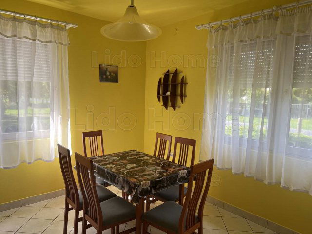 Eladó családi ház, Balatonfenyvesen 75 M Ft, 2 szobás