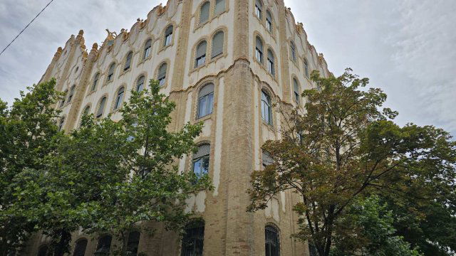 Kiadó téglalakás, albérlet, V. kerületben, Hold utcában