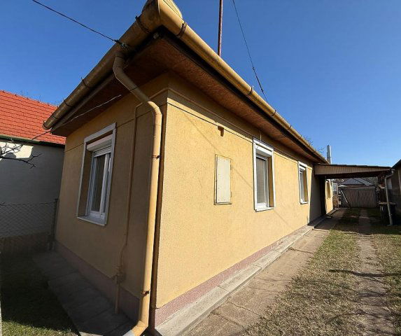 Eladó családi ház, Budapesten, XVII. kerületben 69 M Ft