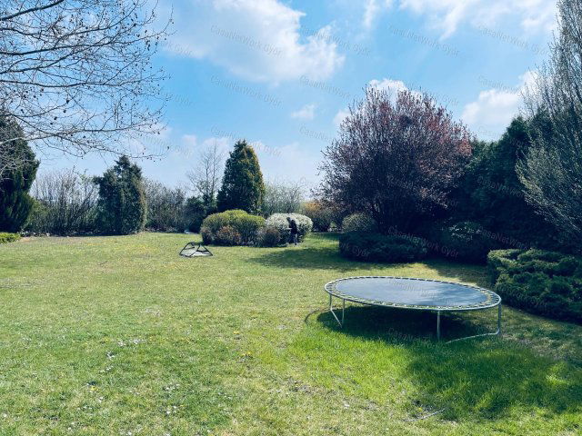 Eladó családi ház, Ikrényen 149.8 M Ft, 4 szobás