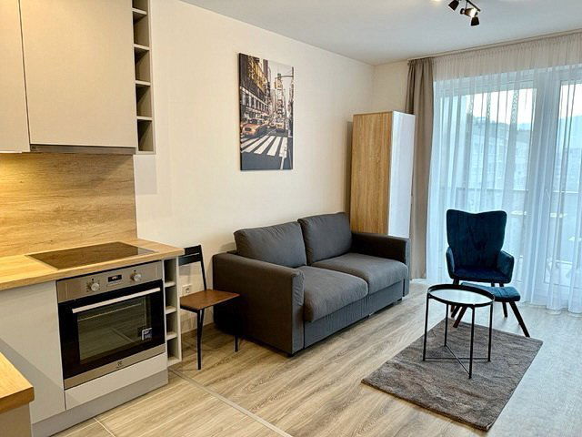 Eladó téglalakás, Budapesten, III. kerületben, Folyamőr utcában