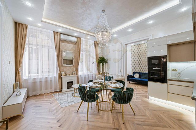 Eladó téglalakás, Budapesten, VI. kerületben 189 M Ft