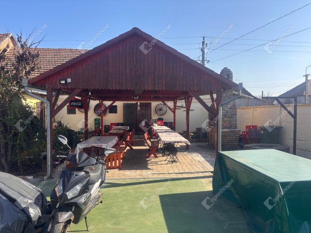 Eladó üzlethelyiség, Hódmezővásárhelyen 78.9 M Ft