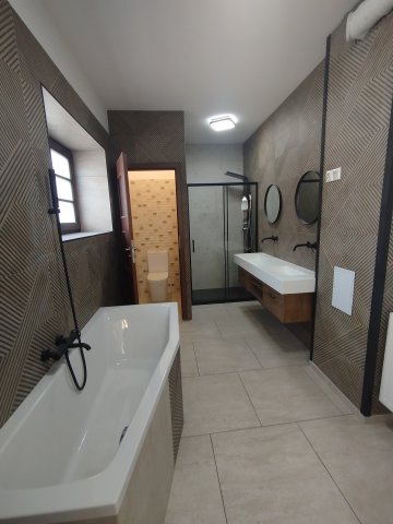 Eladó családi ház, Győrött 99.9 M Ft, 4 szobás