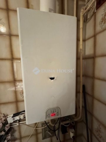 Eladó családi ház, Kecskeméten 69.9 M Ft, 4 szobás