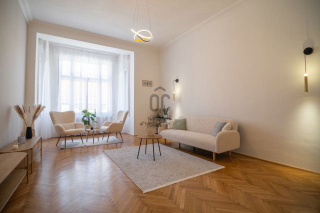 Eladó téglalakás, II. kerületben, Szász Károly utcában