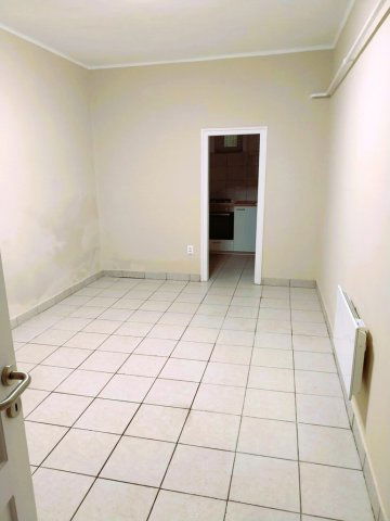 Kiadó téglalakás, albérlet, Székesfehérvárott 190 E Ft / hó