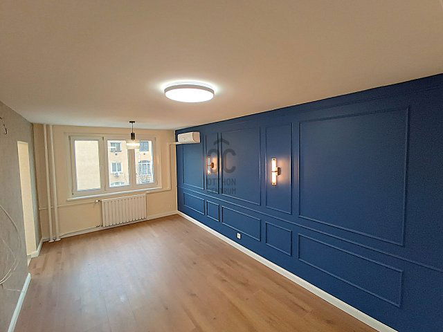 Eladó panellakás, Budapesten, III. kerületben 93 M Ft, 3 szobás