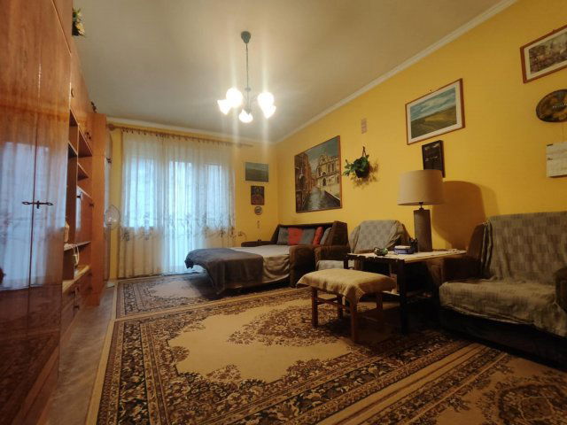 Eladó téglalakás, Szegeden 45 M Ft, 2 szobás