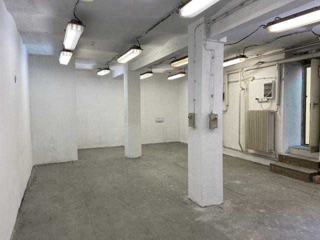 Eladó ipari ingatlan, VI. kerületben, Székely Bertalan utcában