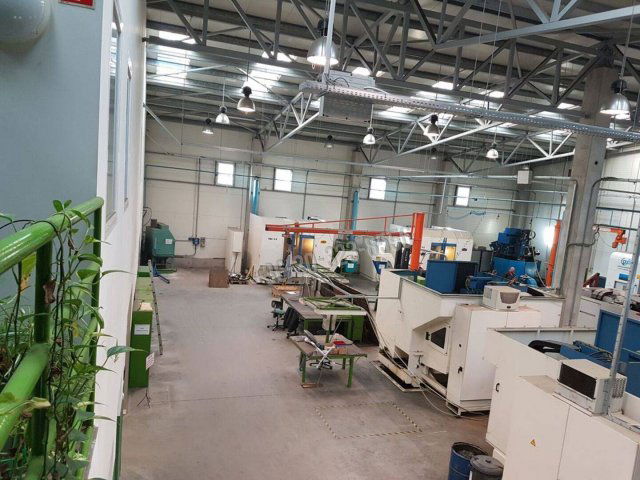 Eladó ipari ingatlan, Vecsésen 650 M Ft / költözzbe.hu