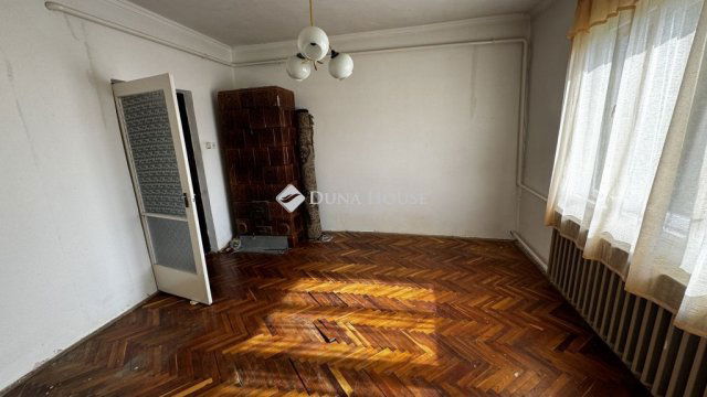 Eladó családi ház, Nyíregyházán 29.9 M Ft, 3 szobás