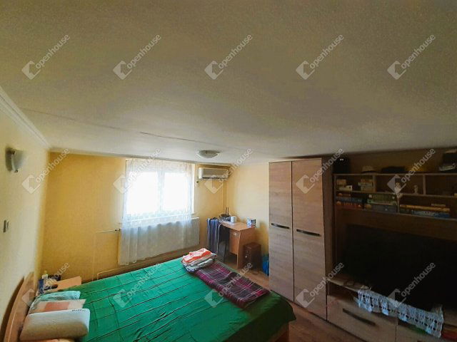 Eladó családi ház, Debrecenben 74.5 M Ft, 3 szobás
