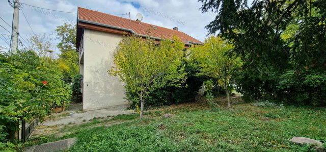 Eladó családi ház, Törtelen 85 M Ft, 4 szobás