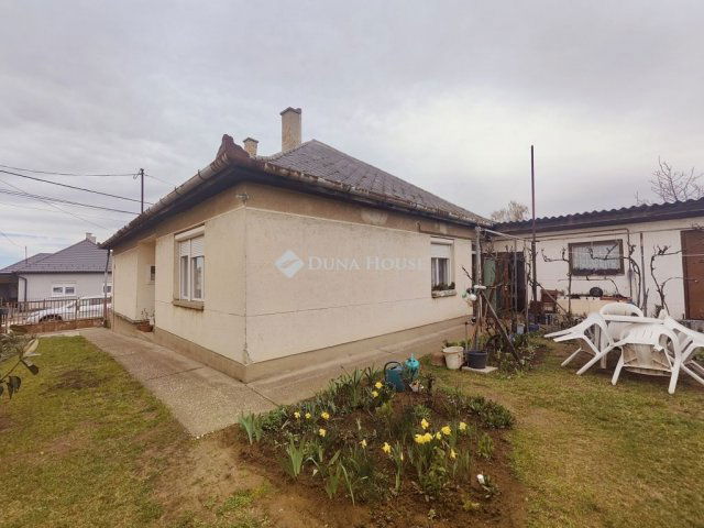 Eladó családi ház, Balkányban 24.9 M Ft, 4 szobás