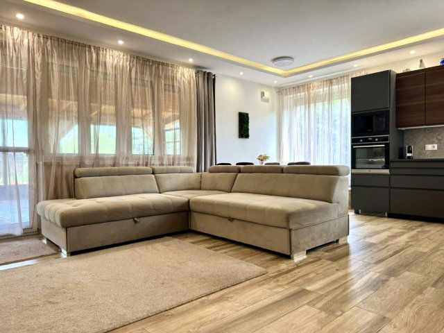 Eladó családi ház, Debrecenben 149 M Ft, 4 szobás