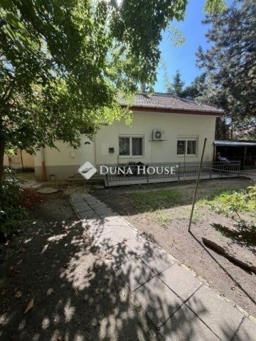 Eladó családi ház, Budapesten, X. kerületben 61 M Ft, 3 szobás