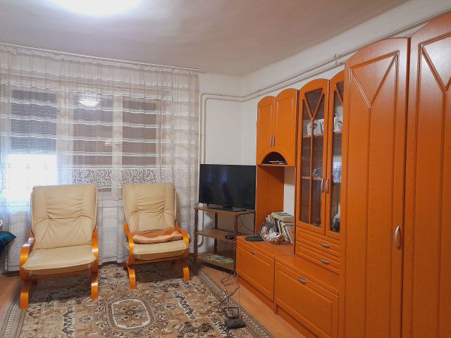 Eladó családi ház, Nyíregyházán 37.5 M Ft, 2 szobás