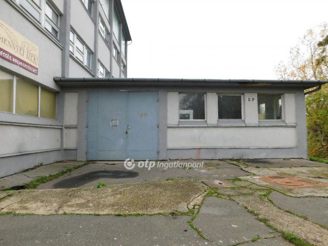 Kiadó iroda, Pécsett 600 E Ft / hó / költözzbe.hu