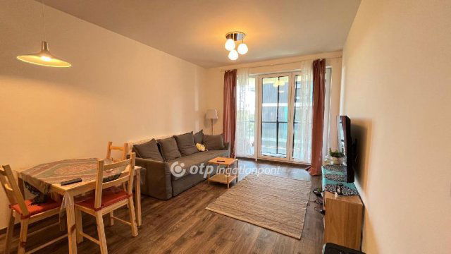 Eladó téglalakás, Budapesten, III. kerületben 99 M Ft, 2 szobás