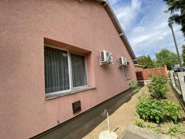 Eladó családi ház, Kistarcsán, Szent László utcában 89 M Ft