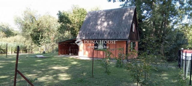 Eladó családi ház, Vácegresen 26.9 M Ft, 3 szobás