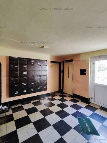 Eladó téglalakás, Budapesten, XIII. kerületben, Váci úton