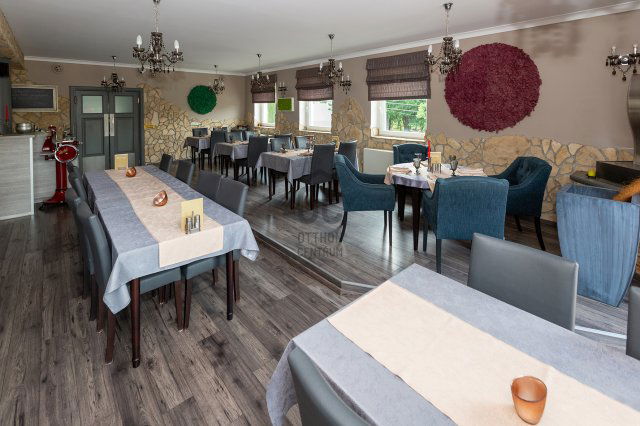 Eladó üzlethelyiség, Ajkán 168 M Ft / költözzbe.hu