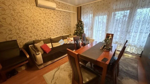 Eladó téglalakás, Szombathelyen 59.5 M Ft, 2+2 szobás