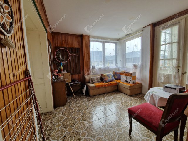 Eladó családi ház, Kisbéren 30 M Ft, 3 szobás