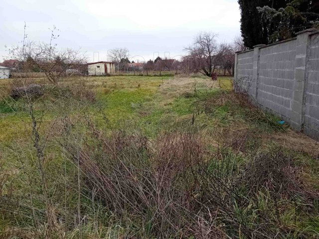 Eladó családi ház, Győrött 35 M Ft, 3 szobás