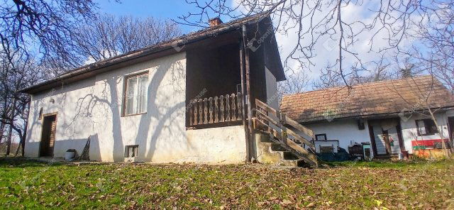 Eladó telek, Bakon 5.9 M Ft / költözzbe.hu