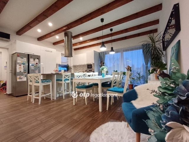 Eladó családi ház, Nyíregyházán 159 M Ft, 3+1 szobás