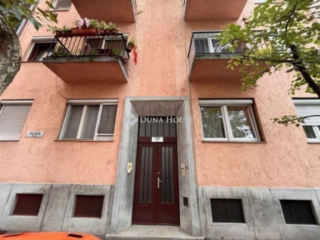 Eladó téglalakás, Kecskeméten 48.99 M Ft, 2 szobás