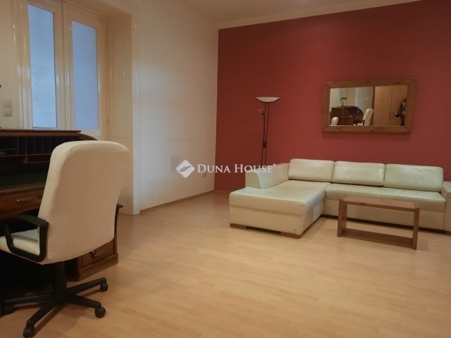 Eladó téglalakás, Budapesten, IX. kerületben 130 M Ft, 3 szobás