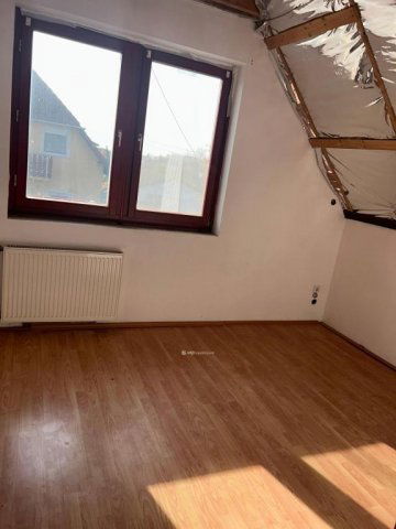 Eladó családi ház, Dunakeszin 85 M Ft, 5 szobás