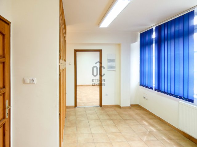 Kiadó ipari ingatlan, Hajdúböszörményen 229 E Ft / hó