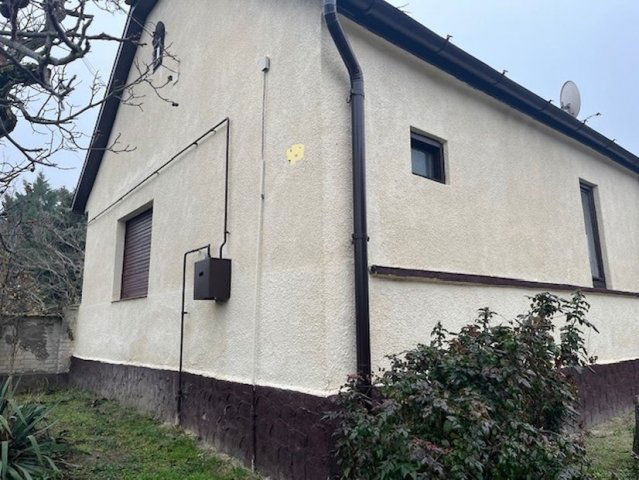 Eladó családi ház, Taksonyon 56.9 M Ft, 3 szobás