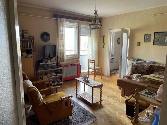 Eladó téglalakás, Zalaegerszegen 28 M Ft, 2+1 szobás