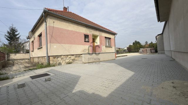 Eladó családi ház, Mosonmagyaróváron 63 M Ft, 3 szobás
