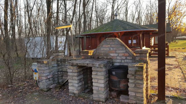 Eladó ipari ingatlan, Kecskeméten 230 M Ft / költözzbe.hu